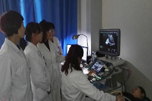 http://www.dyyy.xjtu.edu.cn/__local/3/0F/4C/81E9E6EF43B2DAE146C71EB353E_0132FCA7_F574.jpg